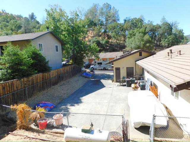 112 Parkview Lane, Napa CA: https://media.crmls.org/mediaz/0c01b0e6-a2be-4fed-8638-4c0c59288b19.jpg