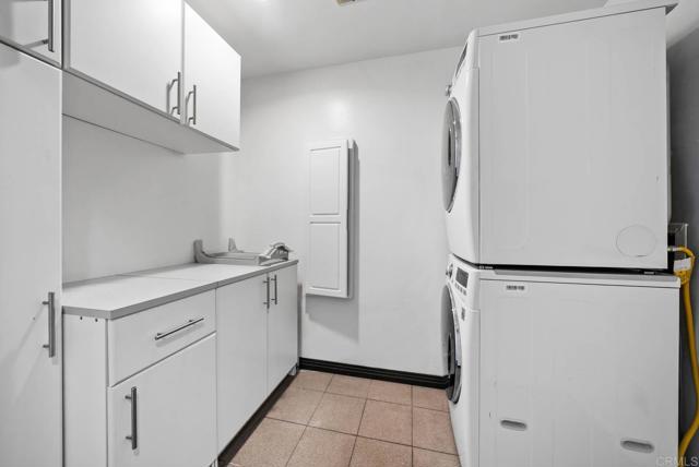 7439 Carrie Ridge Way, San Diego CA: https://media.crmls.org/mediaz/0c01c9c2-f826-4f15-ae61-f20b5dd96376.jpg