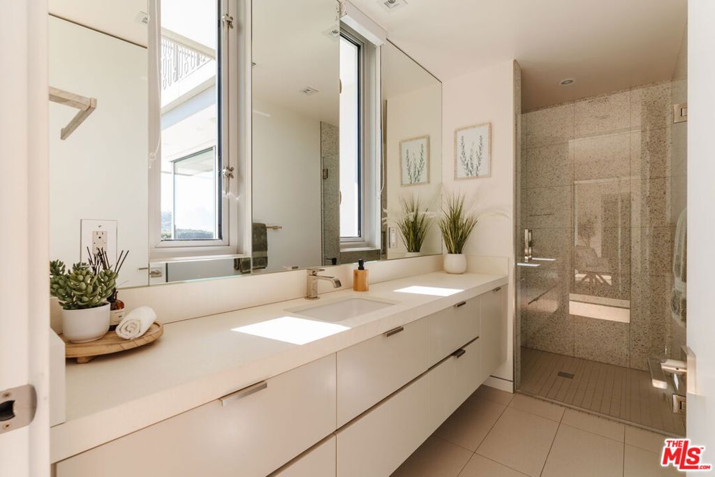 MLS #26875921 image #51