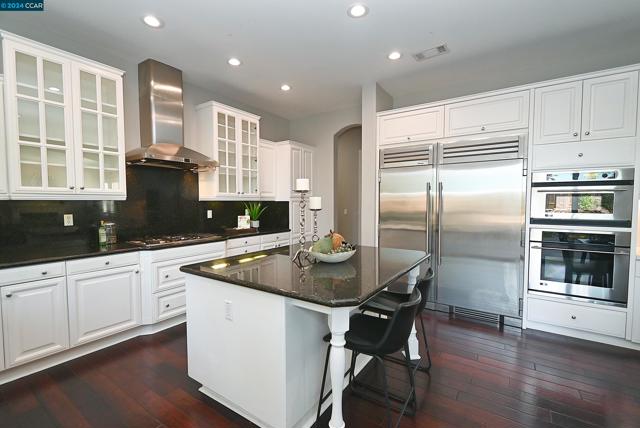 Image 11 of 59 For 5458 Sherwood Way
