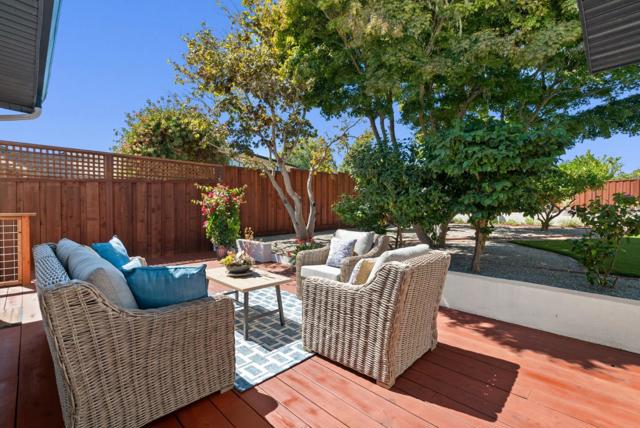 105 Vista Mar Court, Aptos CA: https://media.crmls.org/mediaz/0c03d3df-5739-4b76-8350-b32726d3ae7d.jpg