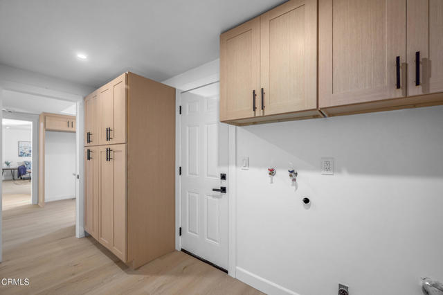 Detail Gallery Image 19 of 46 For 242 Redfield Ave Ave, Thousand Oaks,  CA 91320 - 4 Beds | 2/1 Baths