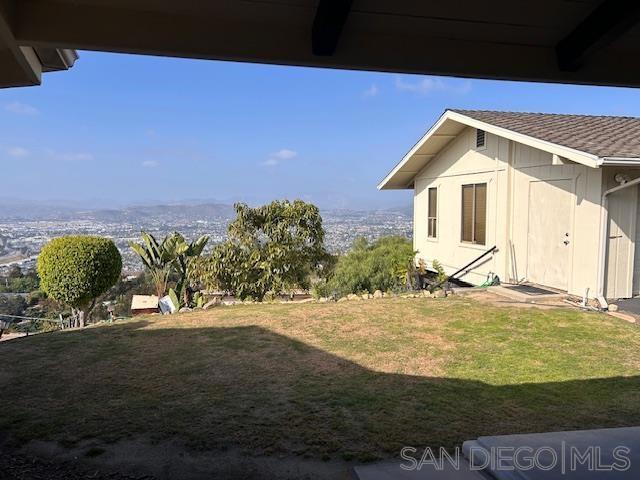 4742 Mount Helix Drive, La Mesa CA: https://media.crmls.org/mediaz/0c05a08a-432e-4f7d-9753-3361ae6d8044.jpg