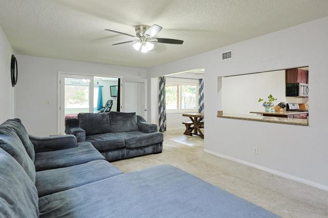 Image 3 of 27 For 7907 Longdale