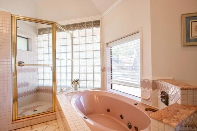 20329 Luchs Rd, Perris CA: https://media.crmls.org/mediaz/0c06d2cf-8da3-423b-b6de-3bd4e66b5b47.jpg