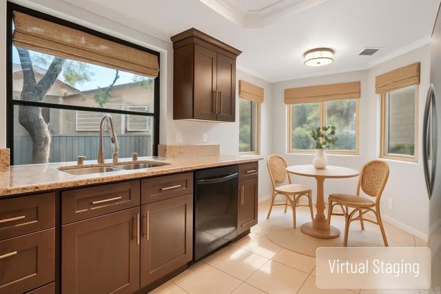 Detail Gallery Image 15 of 40 For 5667 Adobe Falls Rd #C,  San Diego,  CA 92120 - 2 Beds | 2 Baths