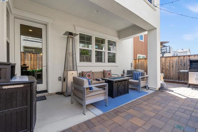 4440 Pine Mountain Way, Dublin CA: https://media.crmls.org/mediaz/0c0797e0-7aaa-46ba-9443-f088051c38cd.jpg