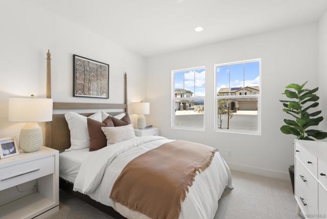 948 Visalia Pl, San Marcos CA: https://media.crmls.org/mediaz/0c08ab28-cf50-497c-80a5-41fc7bed2f97.jpg