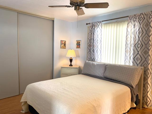42627 Granite Place, Palm Desert CA: https://media.crmls.org/mediaz/0c0948ca-824f-4a8d-8fe3-7044d4c98cd0.jpg