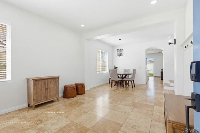 Detail Gallery Image 6 of 73 For 1727 Long Ridge St, Chula Vista,  CA 91913 - 4 Beds | 3 Baths