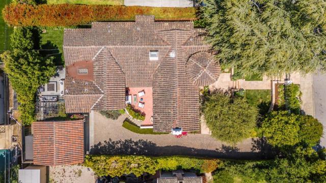 540 Parrott Drive, San Mateo CA: https://media.crmls.org/mediaz/0c0ac849-d169-46df-9026-8c84d56fbd98.jpg