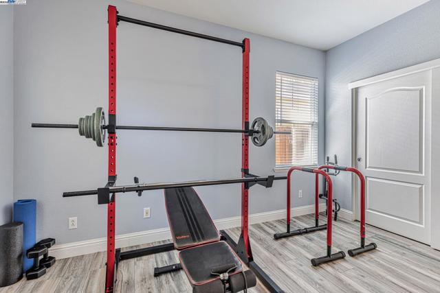 799 Ellerbrook St, Mountain House CA: https://media.crmls.org/mediaz/0c0b9deb-a3b7-48ad-9f60-4f057b68634e.jpg