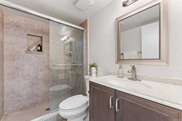 Detail Gallery Image 22 of 57 For 939 Chablis Ln, Vista,  CA 92083 - 4 Beds | 3 Baths