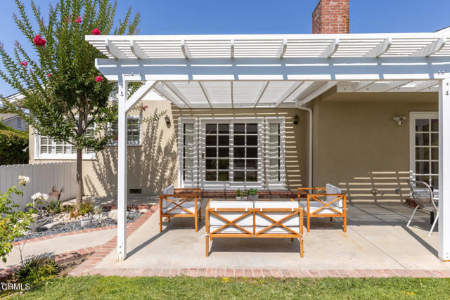 4650 Encinas Drive, La Canada Flintridge CA: https://media.crmls.org/mediaz/0c0bf95a-c27a-4570-8ff2-89d71a1eda32.jpg