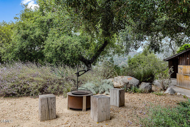 4155 Aralia Road, Altadena CA: https://media.crmls.org/mediaz/0c0c0eea-2d21-4452-a87c-6c71e0658664.jpg