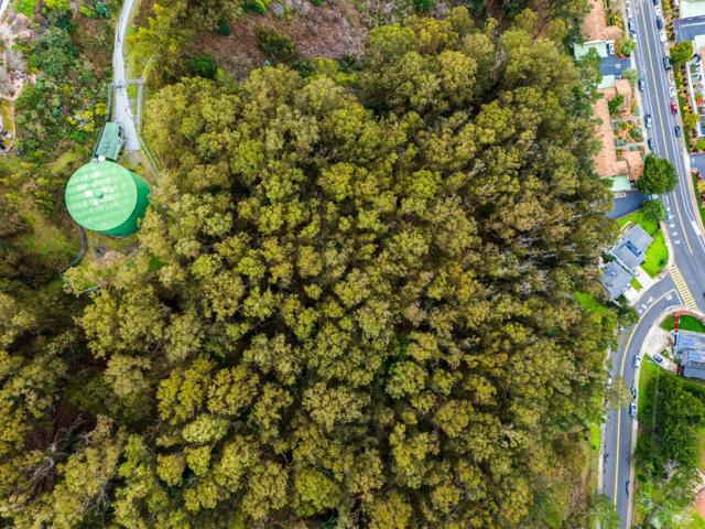 0 Everglades Drive, Pacifica CA: https://media.crmls.org/mediaz/0c0cd867-8166-4b96-9d86-40740e69fdb2.jpg