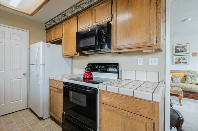 1051 Riker Street, Salinas CA: https://media.crmls.org/mediaz/0c0e4bcd-48b8-4247-966c-ce9d5e612d6e.jpg