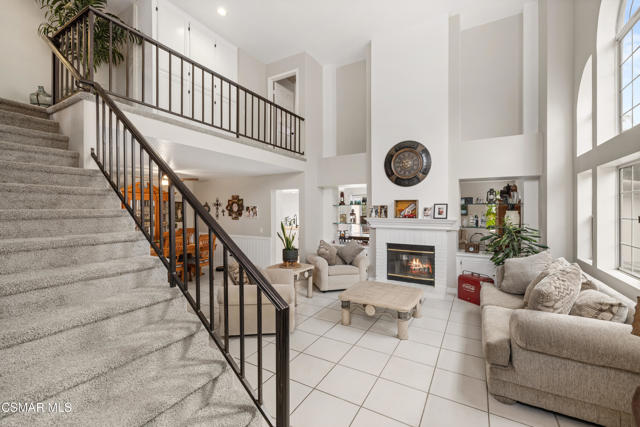 680 Sedgeworth Court, Simi Valley CA: https://media.crmls.org/mediaz/0c0e6f6c-afa3-4fa1-adb0-28fc7a301c99.jpg