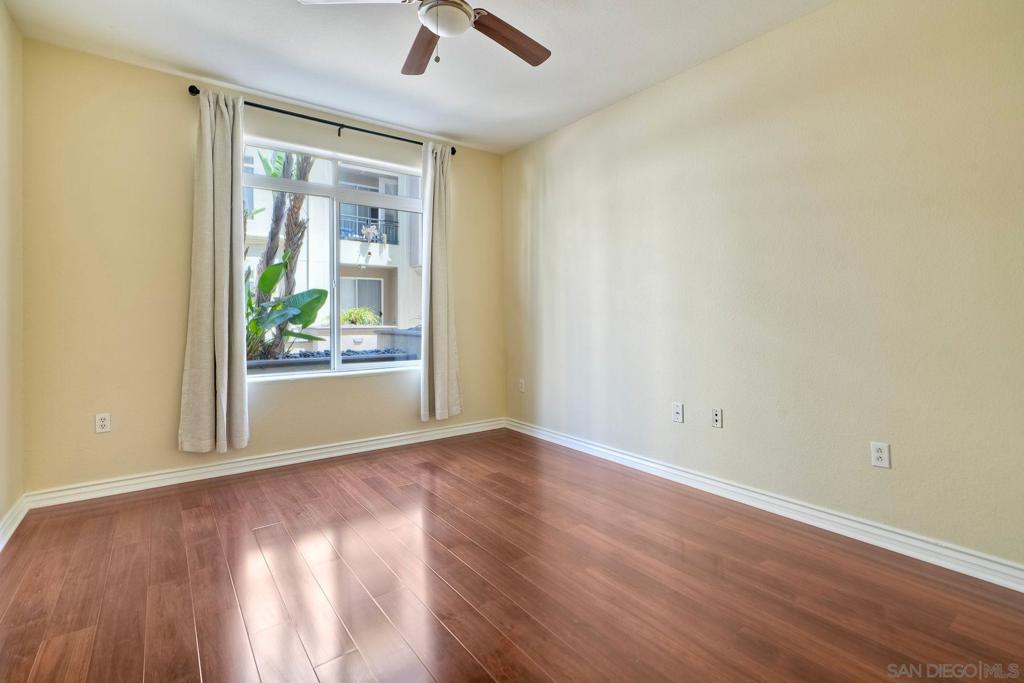 9253 Regents Road - photo 18