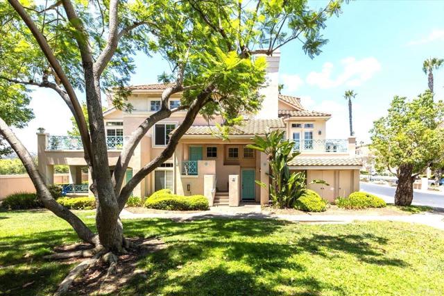 12676 Springbrook Drive, San Diego CA: https://media.crmls.org/mediaz/0c0fa90a-ab09-42f6-a515-8f60bd81d93a.jpg