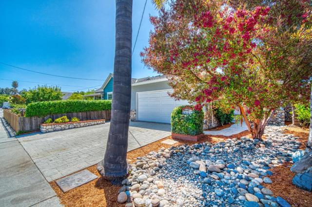 1422 Broadway, Santa Cruz CA: https://media.crmls.org/mediaz/0c0fd2d6-912a-435c-b10b-e84502c37359.jpg