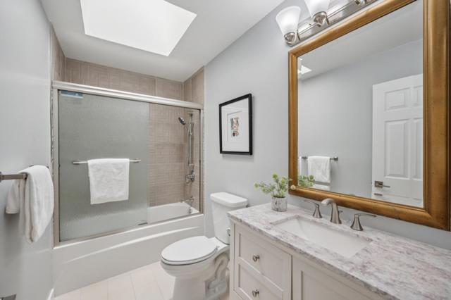 1633 Ark Street, San Mateo CA: https://media.crmls.org/mediaz/0c10f948-6552-40ce-a38a-137b9a93b65f.jpg