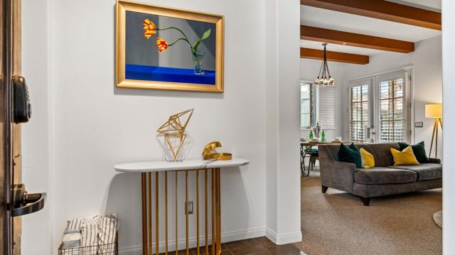 48649 Classic Drive, La Quinta CA: https://media.crmls.org/mediaz/0c11b3a8-461c-492e-b34d-f632c1c40732.jpg