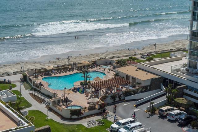 1750 Avenida del Mundo, Coronado CA: https://media.crmls.org/mediaz/0c11c4ee-a407-4094-b17e-12d405c2775f.jpg