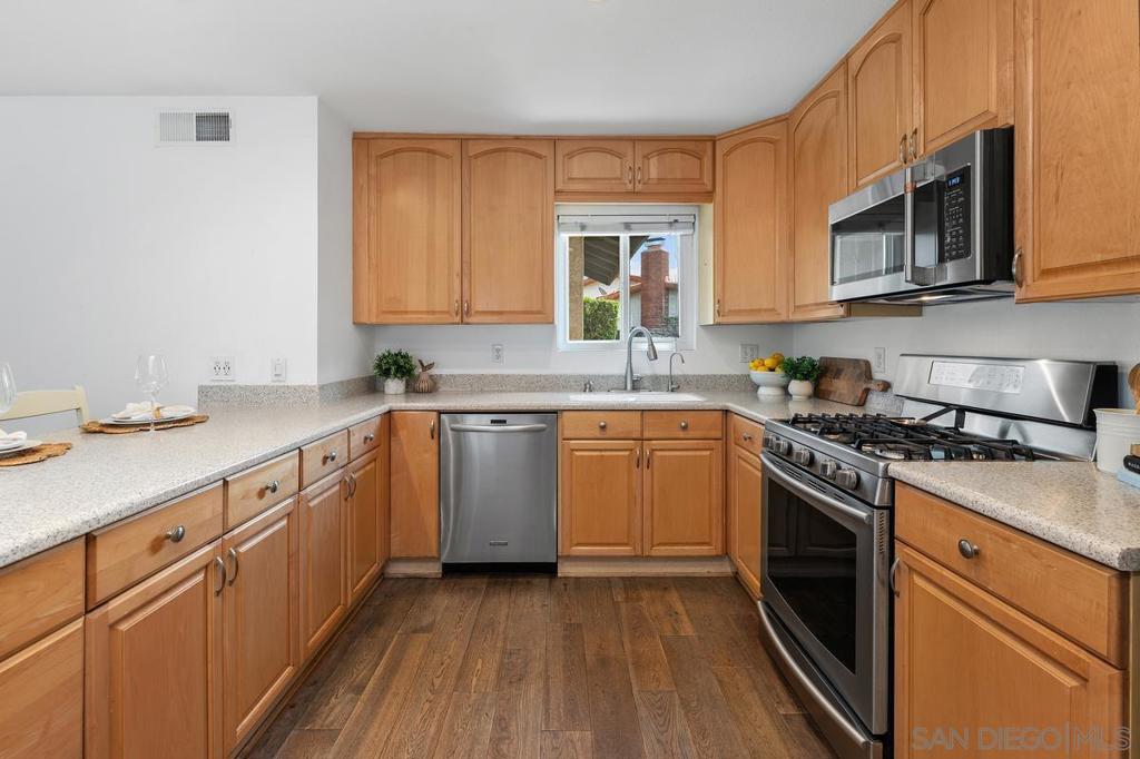 13871 Olive Grove Pl - photo 9