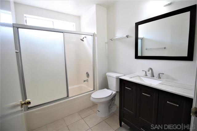 9528 Carroll Canyon Rd, San Diego CA: https://media.crmls.org/mediaz/0c1244b4-15c6-4bee-8ac0-1e08cc9d00fe.jpg