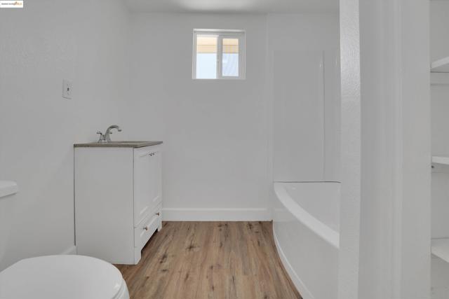 3208 Hosie Ave, Byron CA: https://media.crmls.org/mediaz/0c133183-3869-4d08-b8f1-d1a4ea24074f.jpg