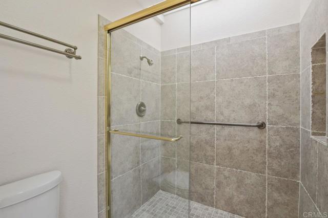 4065 Caminito Davila, San Diego CA: https://media.crmls.org/mediaz/0c144fe5-88d5-4cb1-a920-ce57c5e67720.jpg