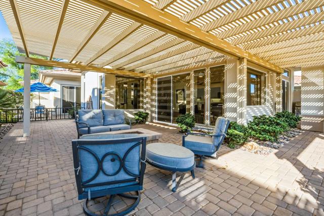 821 Deer Haven Circle, Palm Desert, CA 92211