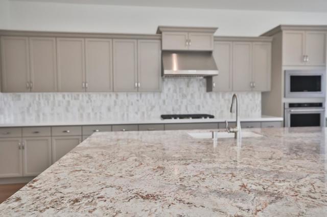 590 Santa Lucia Way, Marina CA: https://media.crmls.org/mediaz/0c181400-df08-4c7a-8a1d-0c56c99cd14a.jpg