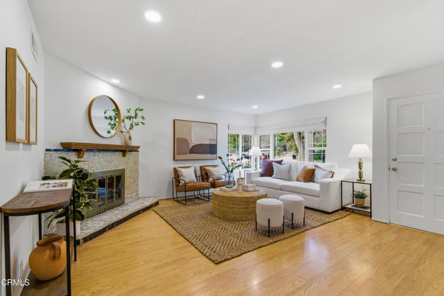 Detail Gallery Image 6 of 29 For 416 W Hillcrest Bld, Monrovia,  CA 91016 - 3 Beds | 2 Baths