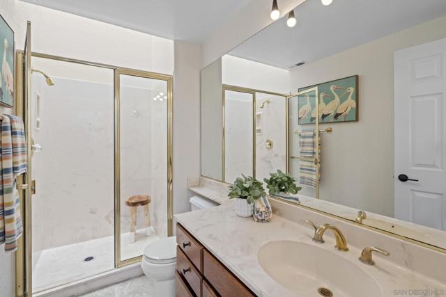 717 C Ave, Coronado CA: https://media.crmls.org/mediaz/0c196cc1-697a-4acd-ae21-184230da6fe1.jpg