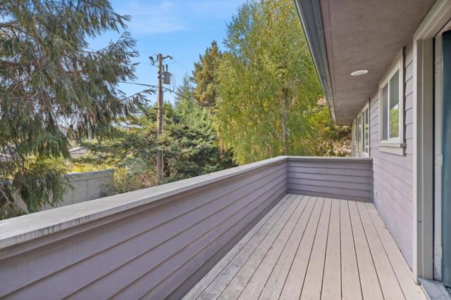 33 Edgewood Way, Santa Cruz CA: https://media.crmls.org/mediaz/0c1afe4e-8c7f-45c4-88e6-97609441edff.jpg