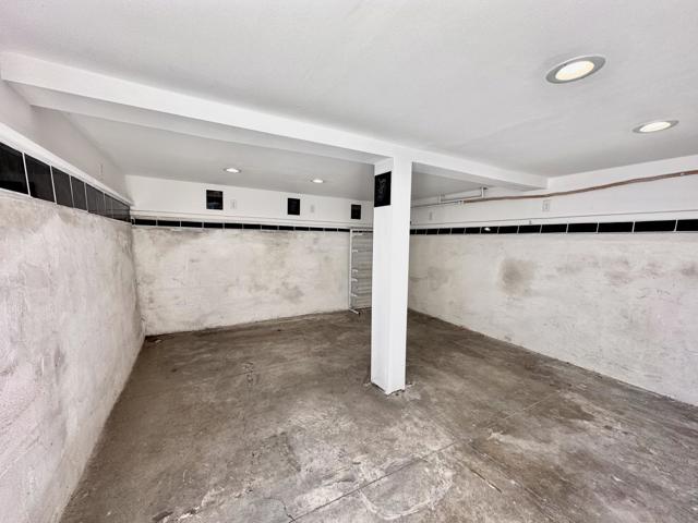 531 N 12th Street, San Jose CA: https://media.crmls.org/mediaz/0c1cacb2-8ace-46ac-9c9b-6f6073976dfe.jpg
