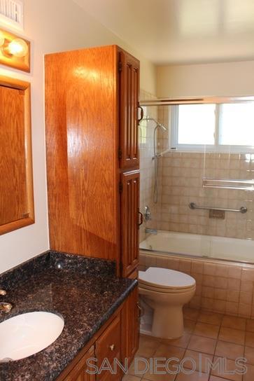 5854 Mott St - photo 14