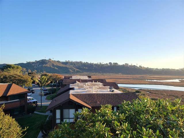 Image 33 of 44 For 2556 Ocean Cove Dr.