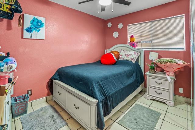 5101 Roscrea Avenue, San Diego CA: https://media.crmls.org/mediaz/0c1da79c-89a7-44b7-a111-307480637abc.jpg