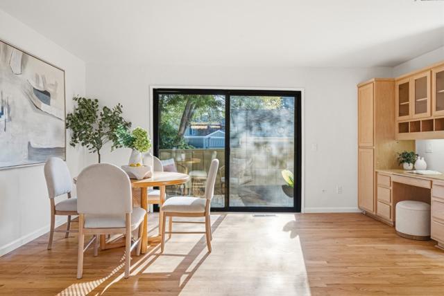 438 Sycamore Hill Drive, Danville CA: https://media.crmls.org/mediaz/0c1e46a9-5592-4359-bb2e-665c4686380d.jpg