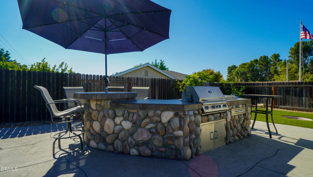 1542 Uppingham Drive, Thousand Oaks CA: https://media.crmls.org/mediaz/0c1e8595-e527-4129-9ca0-a85fa11a4598.jpg