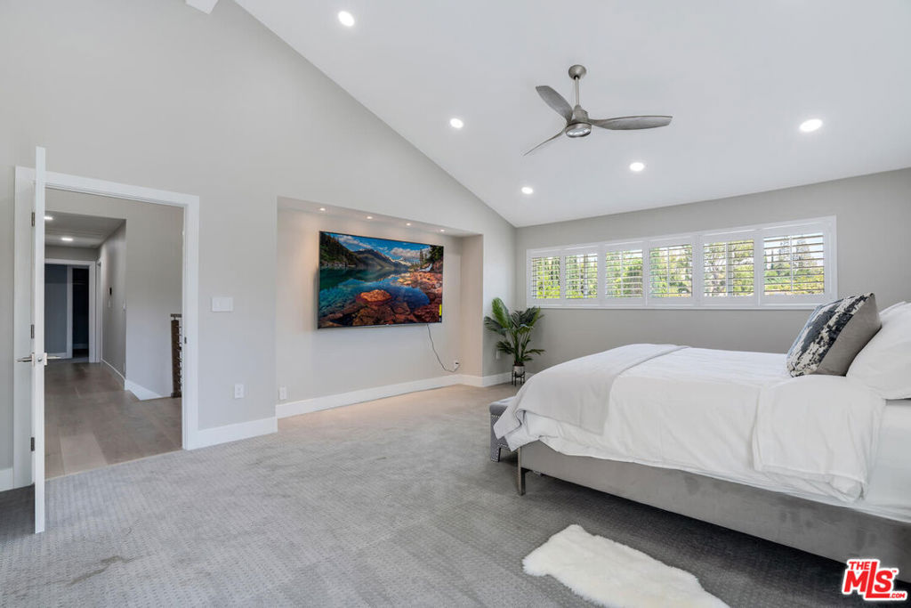 MLS #26866357 image #20