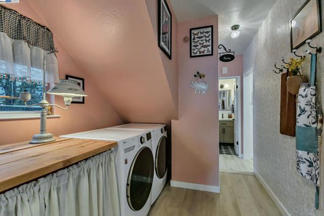 2019 E St, Hayward CA: https://media.crmls.org/mediaz/0c212bde-60b5-4af2-a886-3a38d21201a2.jpg