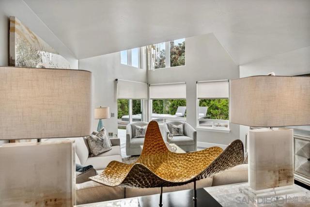 12 Mardi Gras Rd, Coronado CA: https://media.crmls.org/mediaz/0c21e497-9319-4324-b25e-6776819ce641.jpg