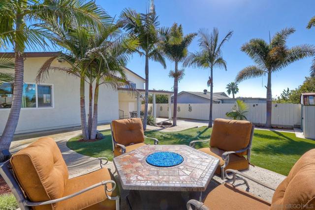 6334 Calle Pavana, San Diego, California 92139, 3 Bedrooms Bedrooms, ,2 BathroomsBathrooms,Single Family Residence,For Sale,Calle Pavana,250019615SD