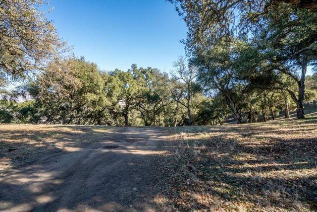 17114 Cachagua Road, Carmel Valley CA: https://media.crmls.org/mediaz/0c23449f-e8a5-471b-94d3-ea0e9226715f.jpg