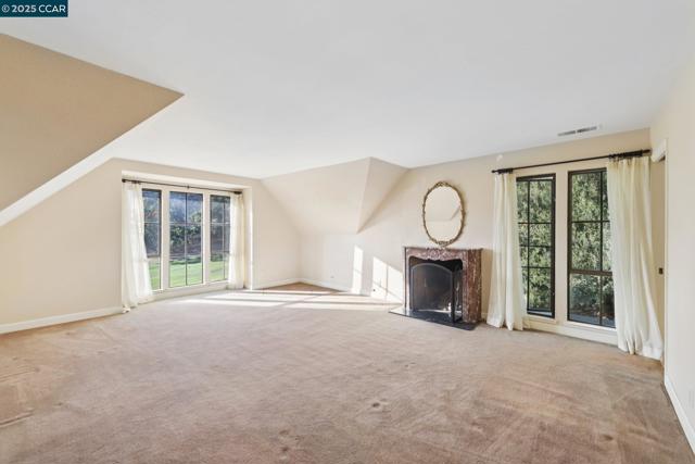 58 Saint Andrews Ln, Alamo CA: https://media.crmls.org/mediaz/0c234715-b254-4cca-b015-267aab90dbfa.jpg