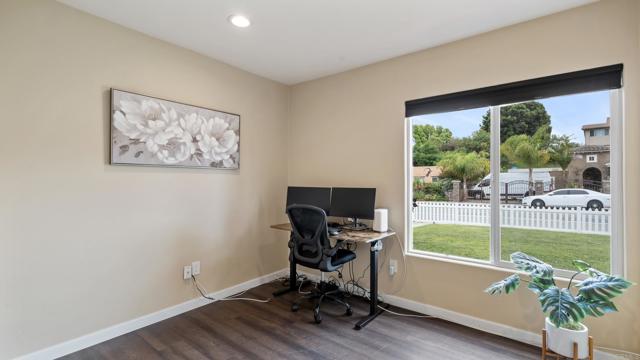 271 E Rienstra Street, Chula Vista CA: https://media.crmls.org/mediaz/0c2350d7-5da1-489a-be87-d3a190f83c95.jpg